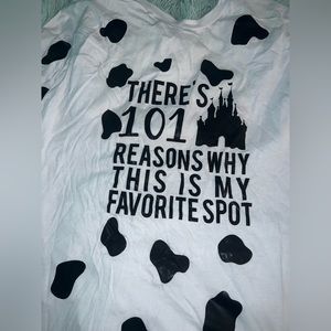 Disney parks 101 reasons why this is my favorite spot T-shirt 101 Dalmatians